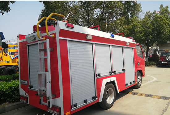 �|�LС������܇-�{������܇