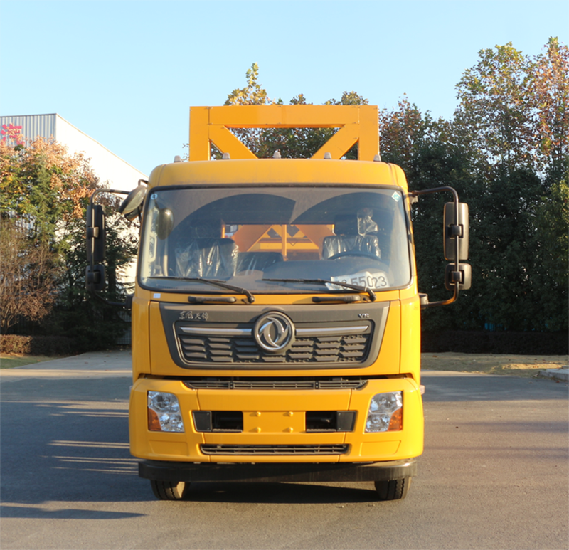 �|�L(f��ng)���\�S�Ʒ�ײ܇-�|�L(f��ng)���ٹ�·��ײ܇